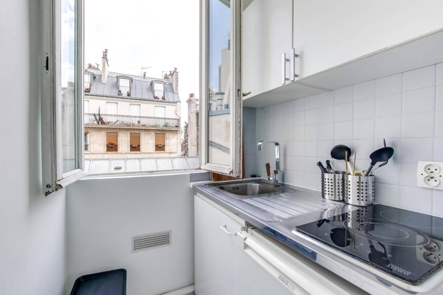 Guestready - Cozy Apt In Montmarte Paris Bagian luar foto